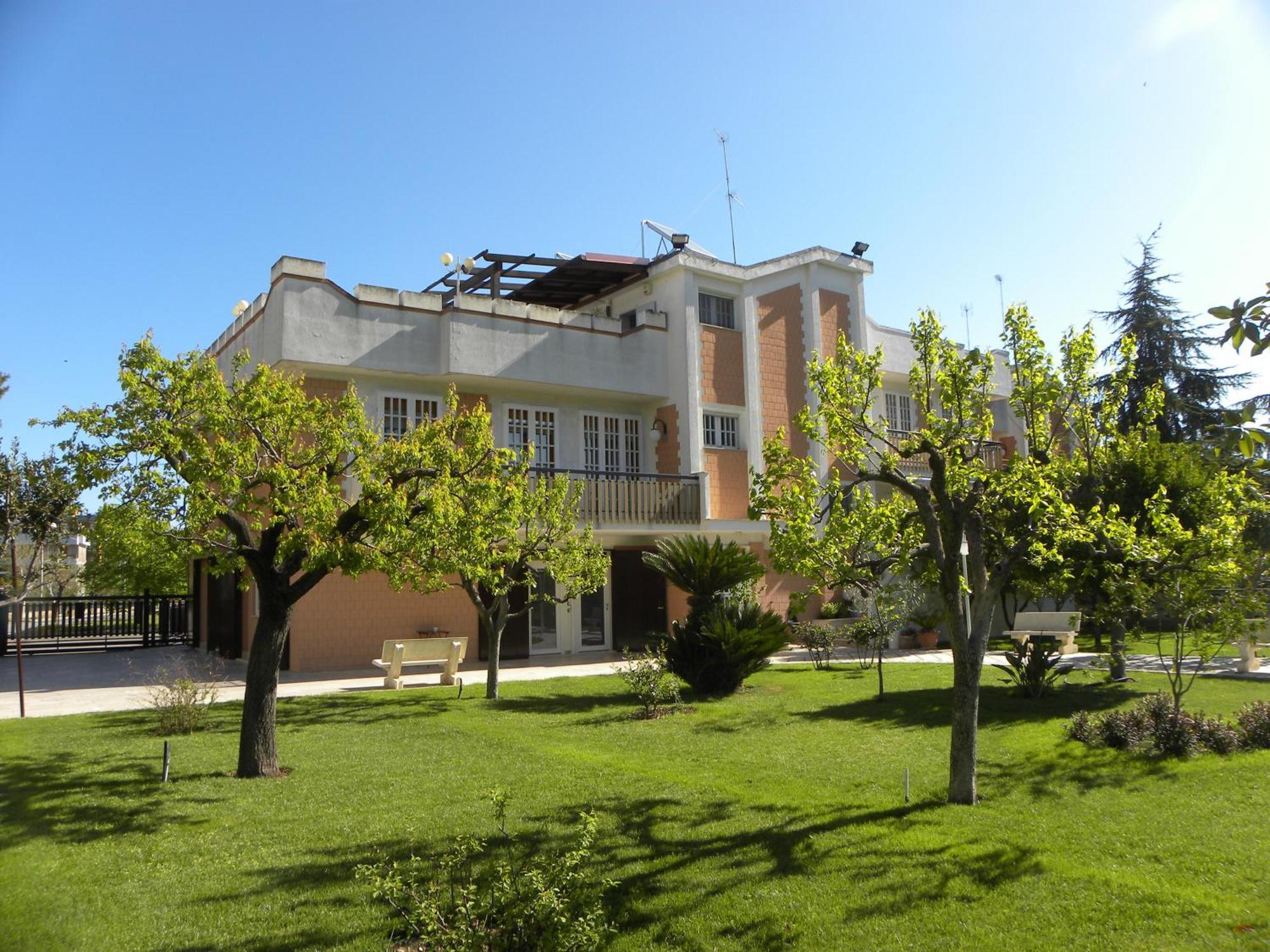 Casa Dolce Casa Ruvo Hotel Ruvo di Puglia Bagian luar foto